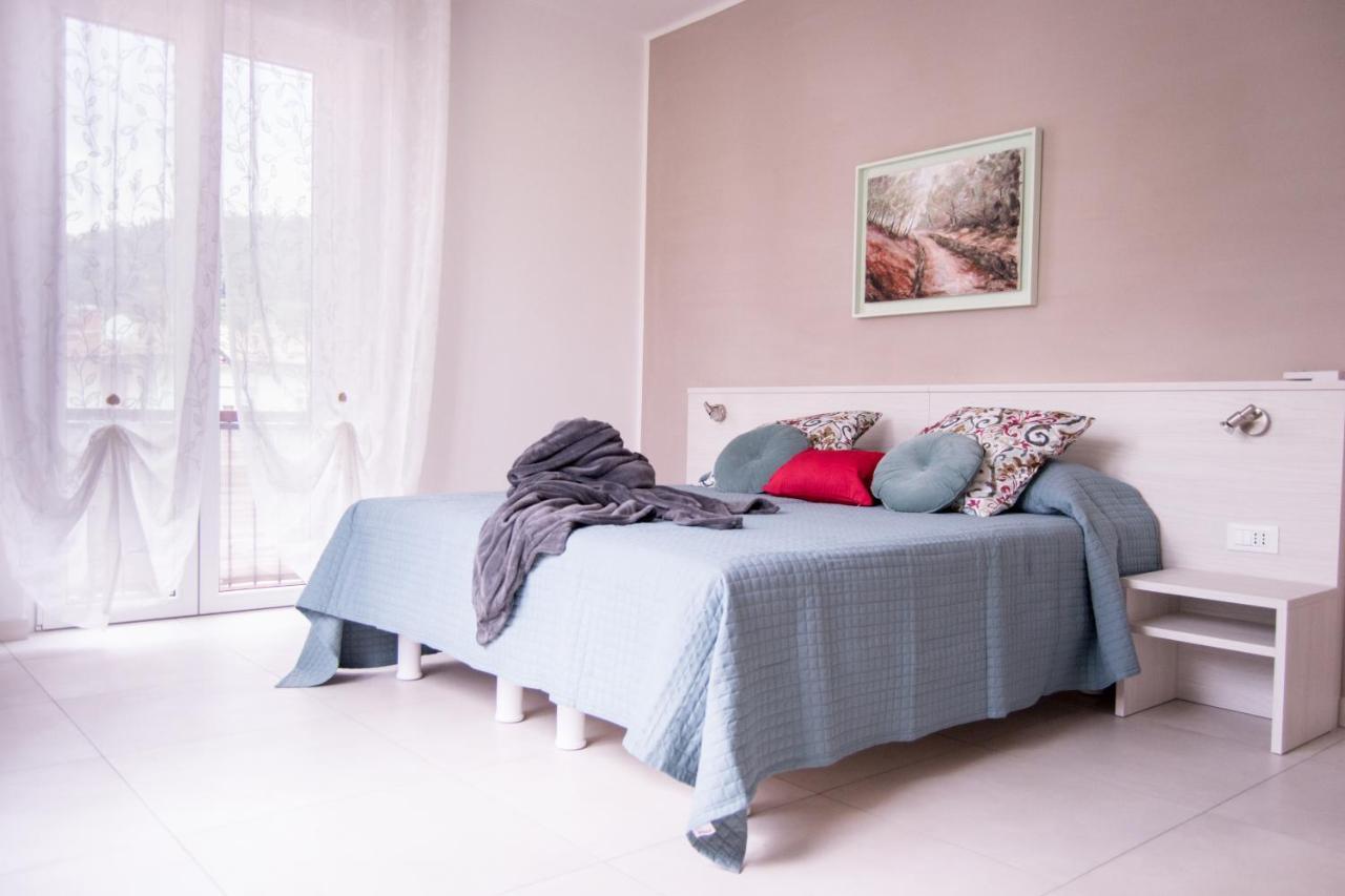 Appartamento Iris Garda  Dış mekan fotoğraf